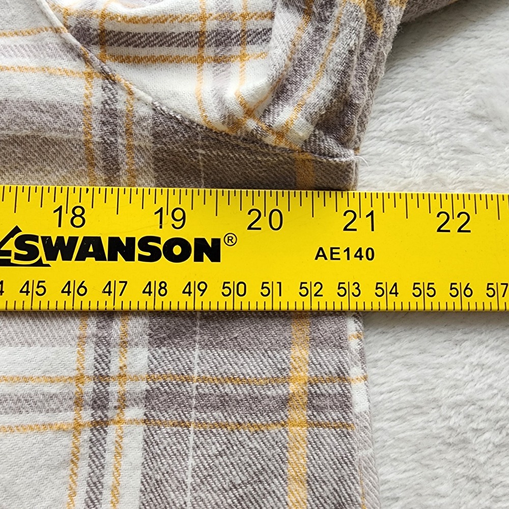 Harve Benard Plaid Button Up Womens Large Gray Ruffle Western Flannel Cottage - Picture 11 of 12